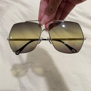 Chloé STUNNING Square Gradient Sunglasses!